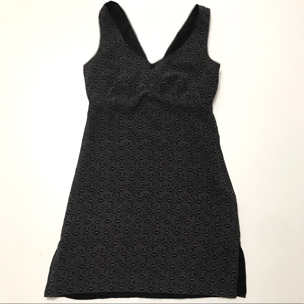 ESPRIT VNECK DRESS